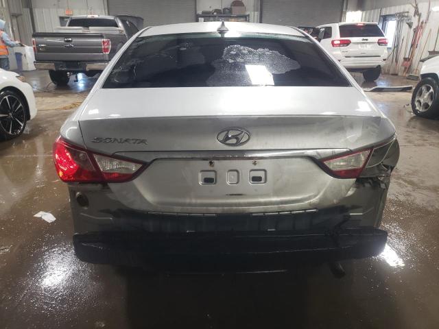 5NPEB4AC1CH444995 - 2012 HYUNDAI SONATA GLS SILVER photo 6