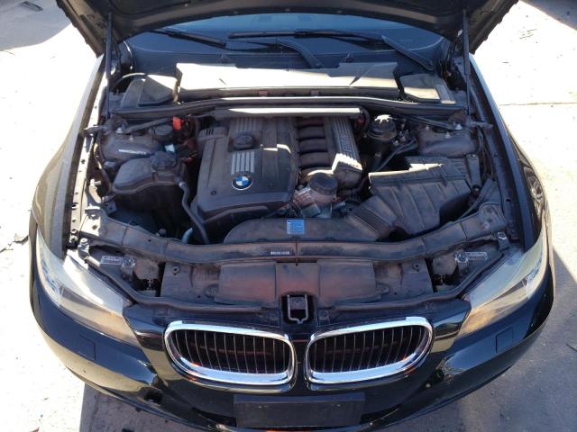 WBAPK7C58AA461156 - 2010 BMW 328 XI BLACK photo 11