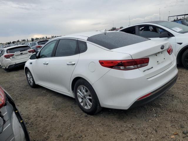 KNAGT4L33G5086627 - 2016 KIA OPTIMA LX WHITE photo 2