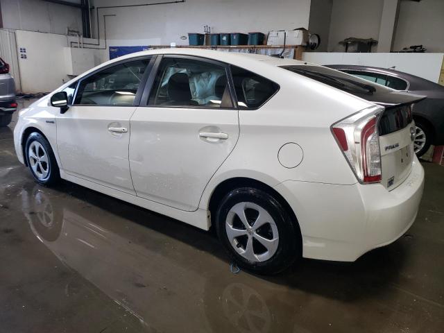 JTDKN3DU7E0365906 - 2014 TOYOTA PRIUS WHITE photo 2