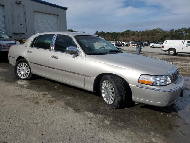 1LNHM81W43Y604306 - 2003 LINCOLN TOWN CAR EXECUTIVE SILVER photo 4