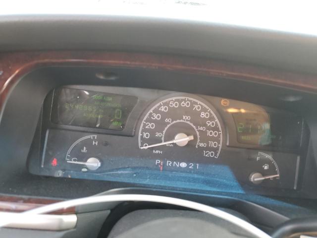 1LNHM81W43Y604306 - 2003 LINCOLN TOWN CAR EXECUTIVE SILVER photo 9