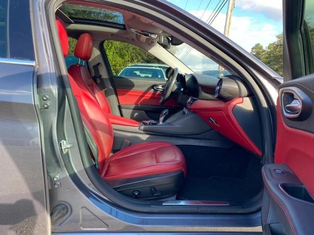 ZARFAEDN0H7547885 - 2017 ALFA ROMEO GIULIA Q4 Boz foto 5