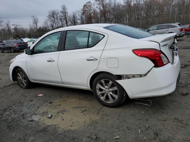 3N1CN7AP6FL822030 - 2015 NISSAN VERSA S WHITE photo 2