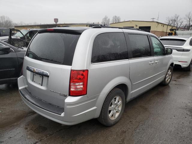 2A4RR2D18AR330935 - 2010 CHRYSLER TOWN AND C LX SILVER photo 3