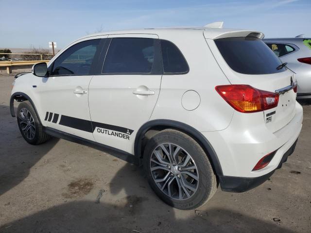 JA4AP3AU4KU027260 - 2019 MITSUBISHI OUTLANDER ES WHITE photo 2