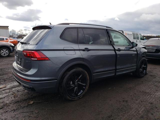 3VV8B7AX3PM071073 - 2023 VOLKSWAGEN TIGUAN SE R-LINE BLACK GRAY photo 3