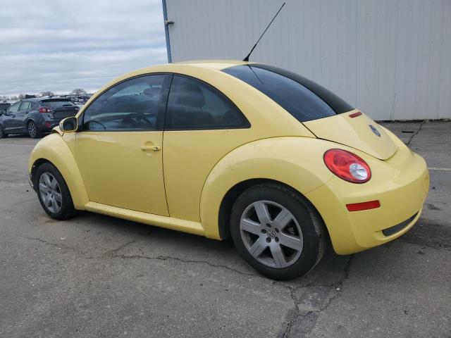 3VWRG31C77M518513 - 2007 VOLKSWAGEN NEW BEETLE 2.5L OPTION PACKAGE 1 YELLOW photo 2