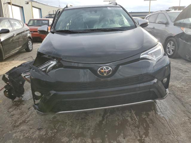 2T3JFREV7JW767109 - 2018 TOYOTA RAV4 SE BLACK photo 5