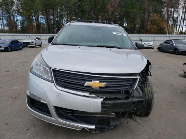 1GNKRFED8HJ314151 - 2017 CHEVROLET TRAVERSE LS GRAY photo 5