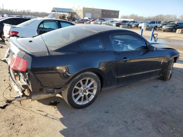 1ZVBP8AM5B5133439 - 2011 FORD MUSTANG BLACK photo 3