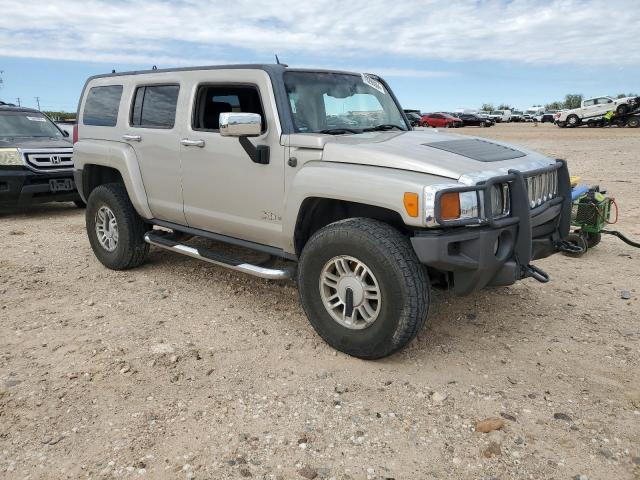 5GTDN136X68177988 - 2006 HUMMER H3 BEIGE photo 4