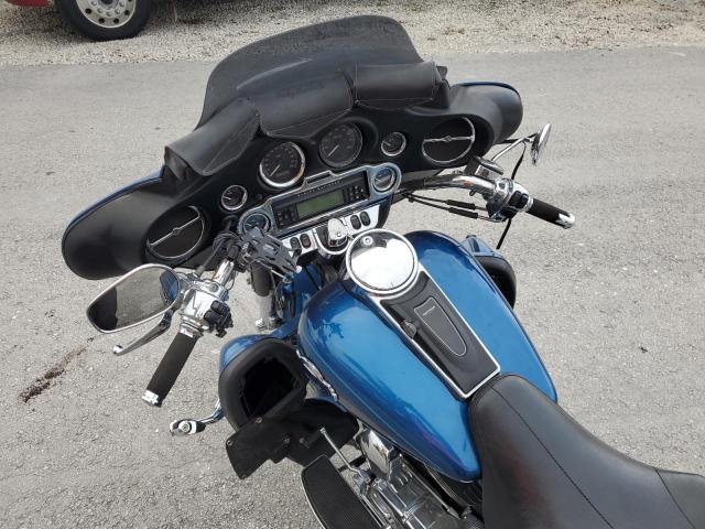 1HD1FCW186Y708803 - 2006 HARLEY-DAVIDSON FLHTCUI BLUE photo 5