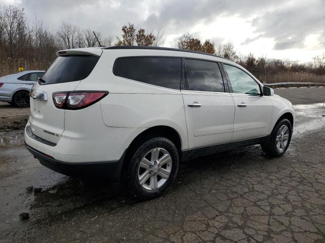 1GNKRGKDXDJ104669 - 2013 CHEVROLET TRAVERSE LT WHITE photo 3