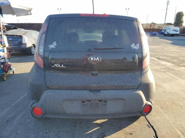 KNDJN2A24F7169424 - 2015 KIA SOUL BLACK photo 6