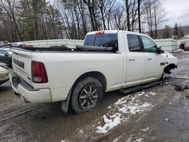 1C6RR7HT0JS134718 - 2018 RAM 1500 SPORT WHITE photo 3