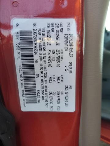 2C4GP24R73R362514 - 2003 CHRYSLER TOWN & COU RED photo 13