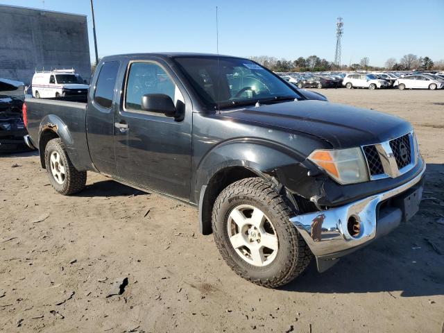 1N6AD06W05C444437 - 2005 NISSAN FRONTIER KING CAB LE BLACK photo 4