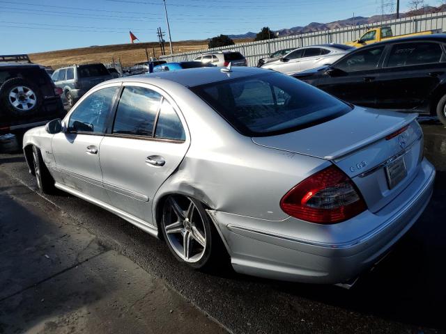 WDBUF77X67B042830 - 2007 MERCEDES-BENZ E 63 AMG SILVER photo 2