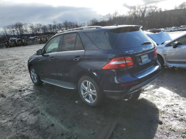 4JGDA5HB1FA520241 - 2015 MERCEDES-BENZ ML 350 4MATIC BLUE photo 2