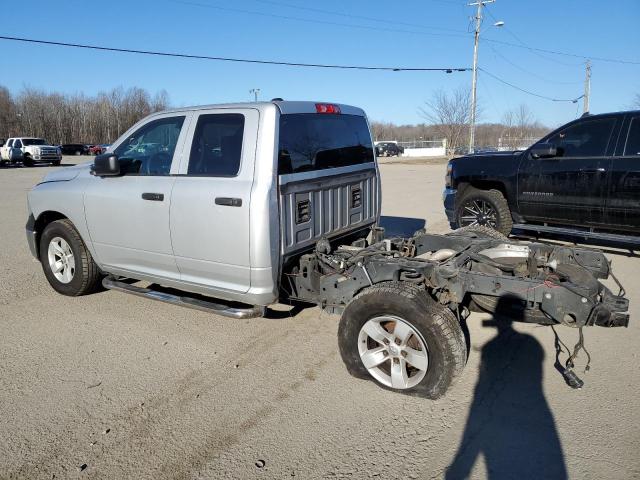 1C6RR6FG5JS317807 - 2018 RAM 1500 ST SILVER photo 2