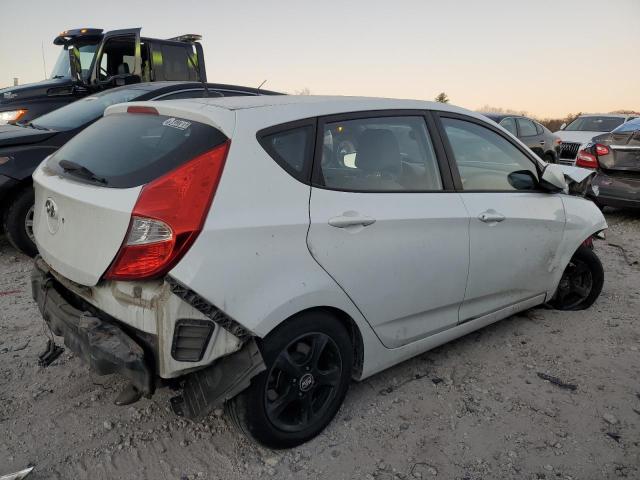 KMHCT5AE7CU015566 - 2012 HYUNDAI ACCENT GLS WHITE photo 3