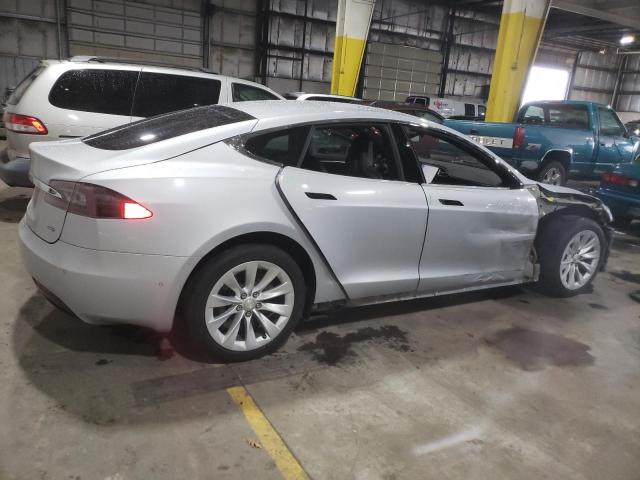 5YJSA1E28GF153081 - 2016 TESLA MODEL S SILVER photo 3