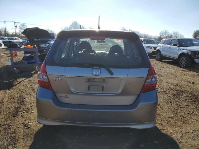 JHMGD38637S022312 - 2007 HONDA FIT S SILVER photo 6