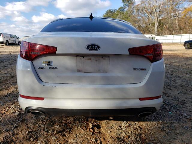 5XXGN4A72CG085543 - 2012 KIA OPTIMA EX WHITE photo 6