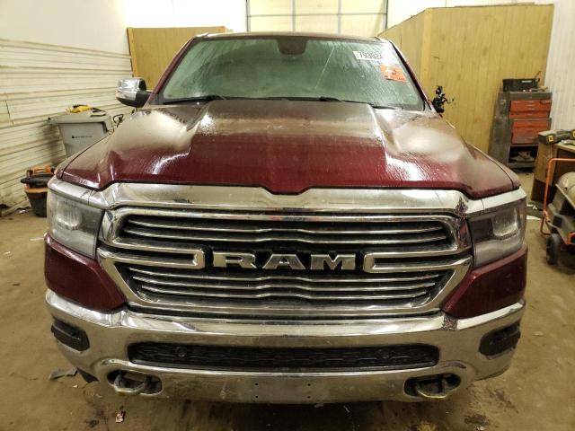 1C6SRFJT7LN148168 - 2020 RAM 1500 LARAMIE BURGUNDY photo 5