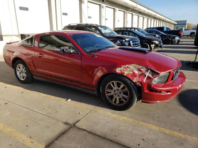 1ZVHT80N695109418 - 2009 FORD MUSTANG RED photo 4