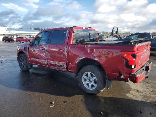 1FT6W1EV3NWG05721 - 2022 FORD F150 LIGHTNING PRO RED photo 2