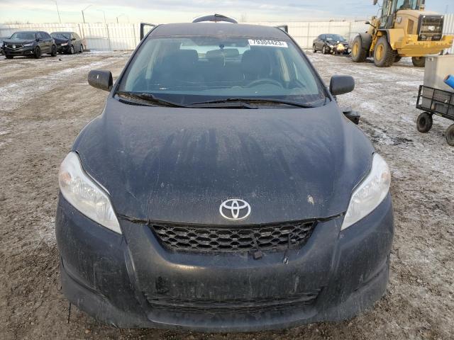 2T1KU4EEXEC135489 - 2014 TOYOTA MATRIX BASE GRAY photo 5