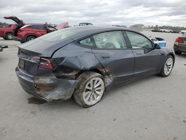 5YJ3E1EA3PF670577 - 2023 TESLA MODEL 3 ნაცრისფერი ფოტო 3