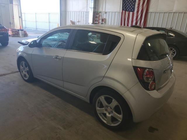 1G1JE6SB6G4156255 - 2016 CHEVROLET SONIC LTZ SILVER photo 2