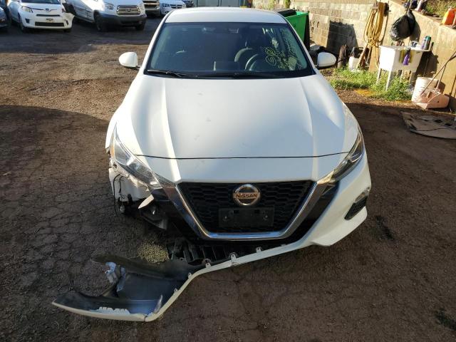 1N4BL4BV2LC147767 - 2020 NISSAN ALTIMA S WHITE photo 5