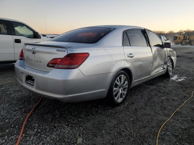 4T1BK36B88U258621 - 2008 TOYOTA AVALON XL SILVER photo 3