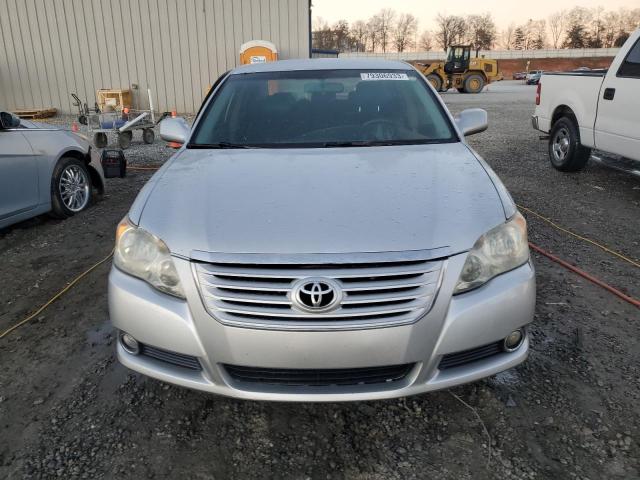 4T1BK36B88U258621 - 2008 TOYOTA AVALON XL SILVER photo 5