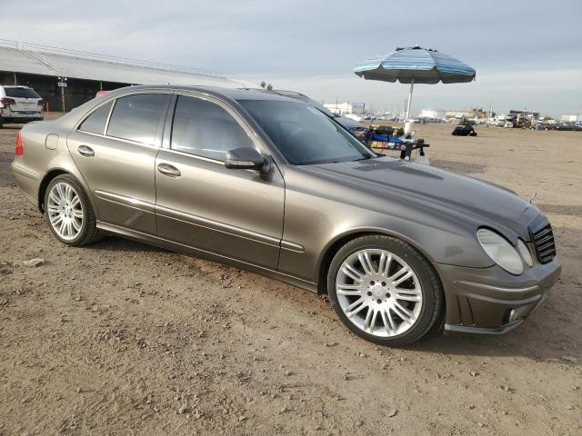 WDBUF56XX8B263225 - 2008 MERCEDES-BENZ E 350 BEIGE photo 4