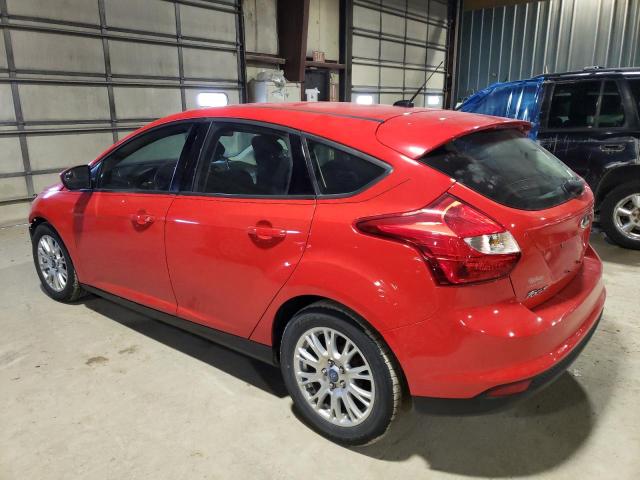 1FAHP3K26CL280286 - 2012 FORD FOCUS SE RED photo 2