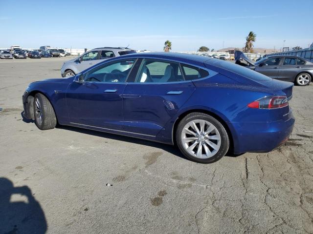 5YJSA1E24JF274309 - 2018 TESLA MODEL S BLUE photo 2