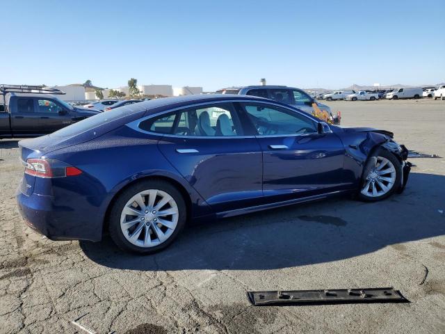 5YJSA1E24JF274309 - 2018 TESLA MODEL S BLUE photo 3
