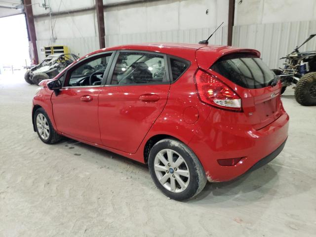 3FADP4EJ8CM121064 - 2012 FORD FIESTA SE RED photo 2