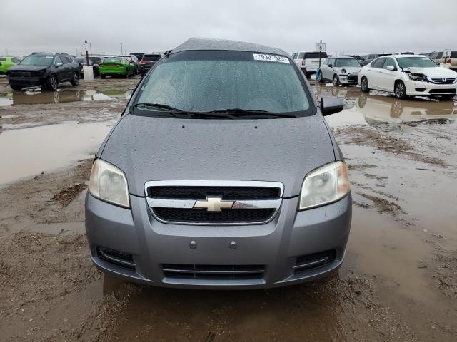 KL1TD56688B067396 - 2008 CHEVROLET AVEO BASE GRAY photo 5