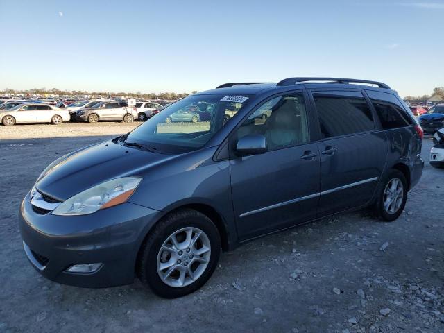 2006 TOYOTA SIENNA XLE, 