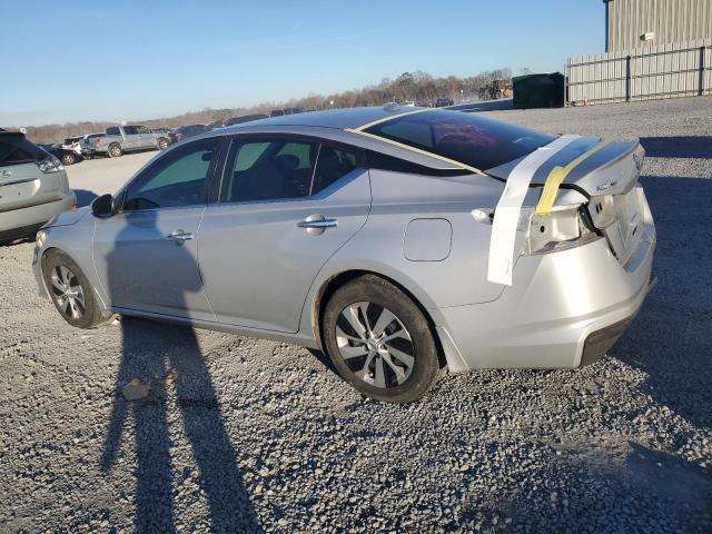 1N4BL4BVXLC264335 - 2020 NISSAN ALTIMA S SILVER photo 2