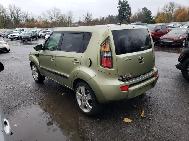 KNDJT2A29B7338742 - 2011 KIA SOUL + GREEN photo 2