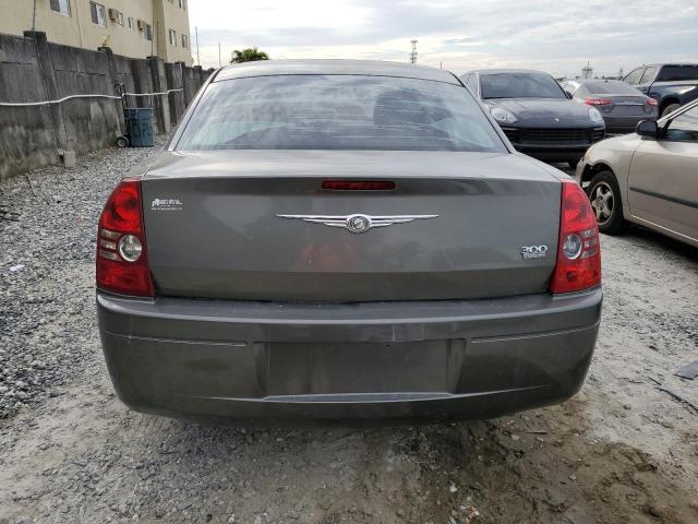 2C3KA43D19H601149 - 2009 CHRYSLER 300 LX GRAY photo 6