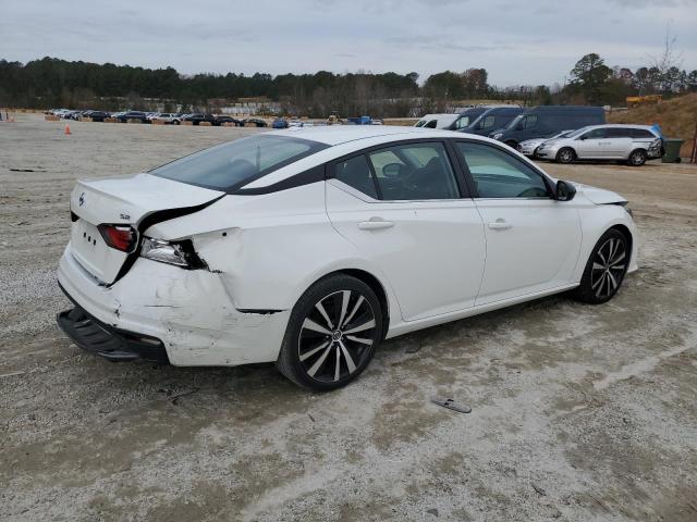 1N4BL4CV1NN350316 - 2022 NISSAN ALTIMA SR WHITE photo 3