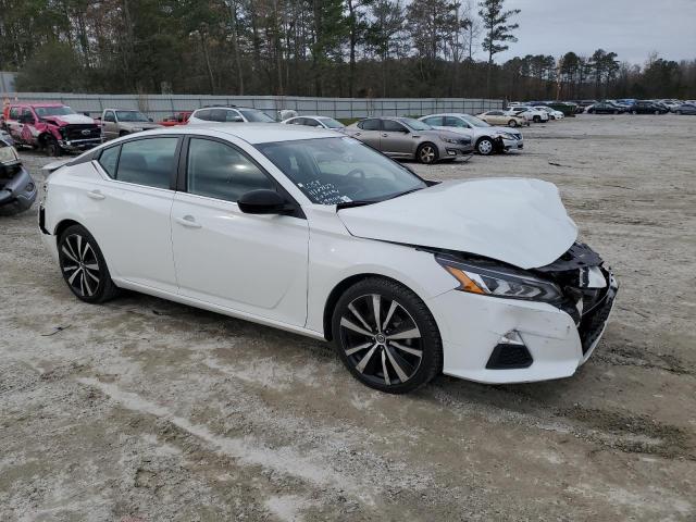 1N4BL4CV1NN350316 - 2022 NISSAN ALTIMA SR WHITE photo 4